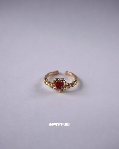 EKLETIKA Heartfelt Gold Ring